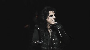 Alice Cooper - Detroit Stories 2021 1080i Blu-ray Rip.mp4