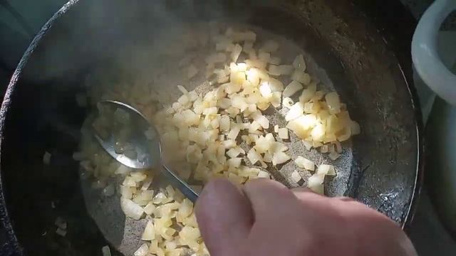 Суп рассольник с перловкой, первые блюда....
