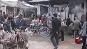 Kashgar - Il mercato della domenica (Video)