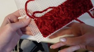 Клатч на пластиковой канве. Набор Fix Price для "вязания" плюшевого клатча | Лиса Вяжет