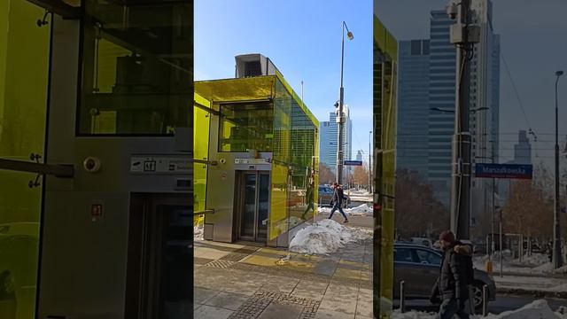 Лифт в метро и наконец то я вижу Солнце, Варшава 19 декабря 2022 г