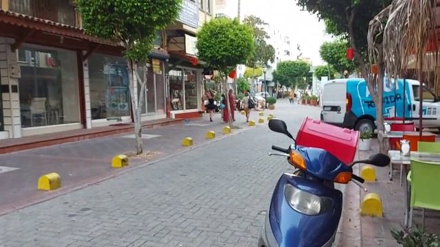 НЕДОРОГОЕ КАФЕ В АЛАНИИ. Очень вкусный донер .Отличный перекус смотреть онлайн