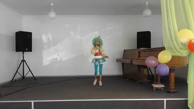 На большом воздушном шаре. Мухтарбекова Гулим. смотреть онлайн