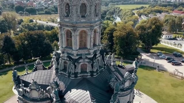 Венчание в Церкви Знамения Пресвятой Богородицы