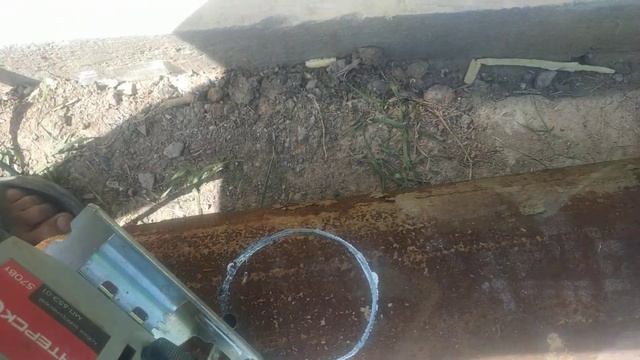 Как сделать отверстие большого диаметра в трубе.