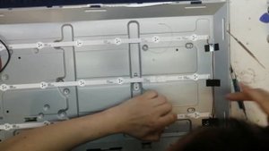 TOSHIBA 32W2453RK ремонт подсветки с доработкой тока.