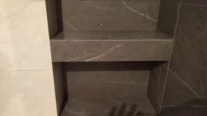 Монтаж полок из гкл и керамогранита