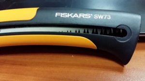 Мой краткий обзор пилы Fiskars SW 73