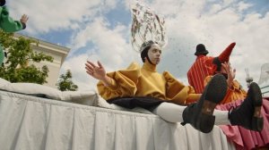 Карнавал с Фестиваля  «Большая Перемена» Спектакль «Леонардо»