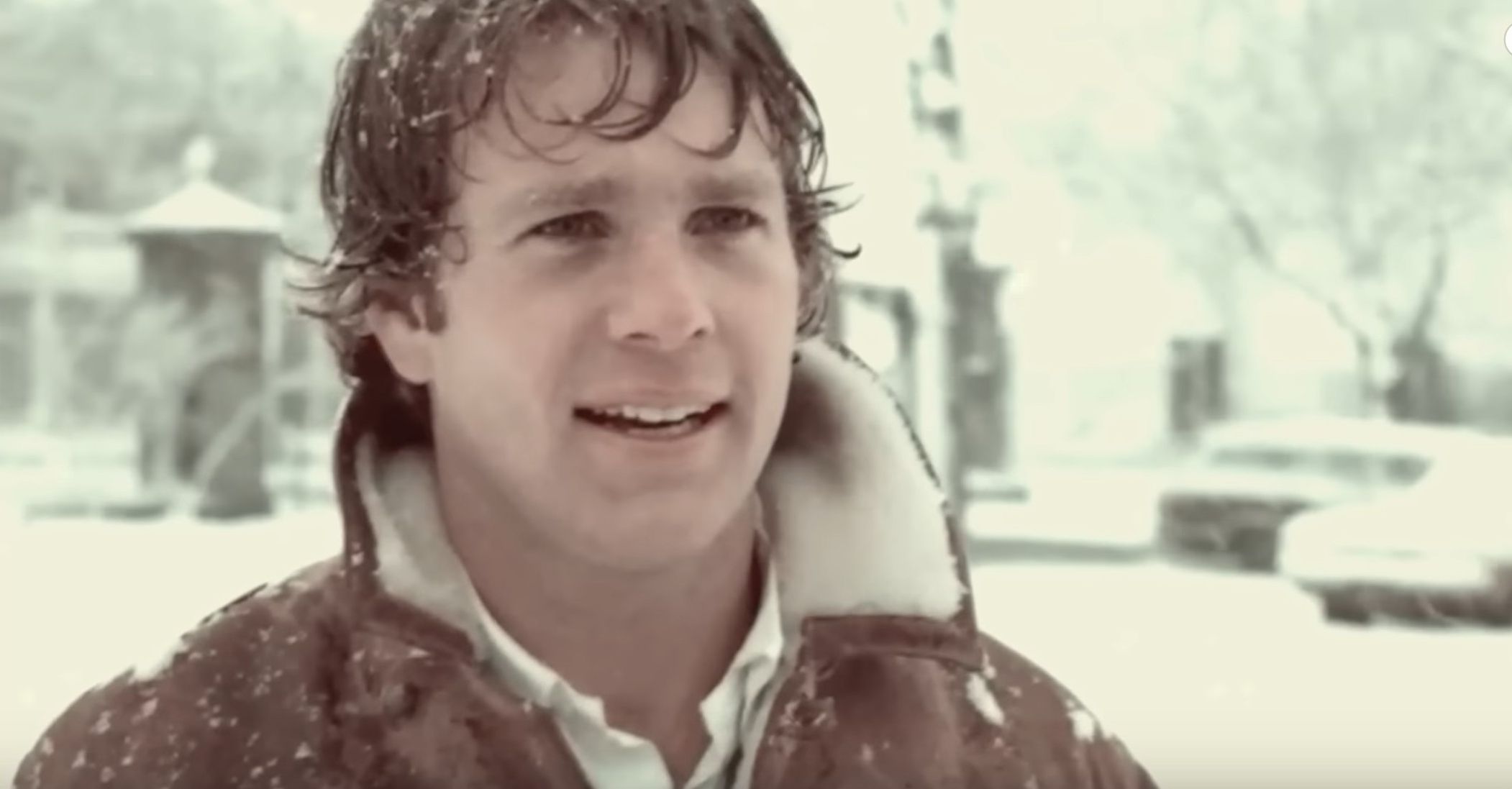 Эту песню можно слушать бесконечно...Снег кружится