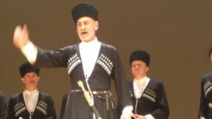 Стих Исса Плиев