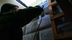 проводим освещение в погребе