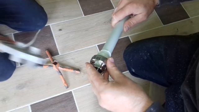 Как спаять пластиковую трубу. смотреть онлайн