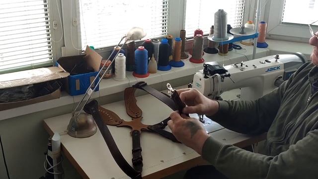 Разгрузка для фотографа из кожи смотреть онлайн