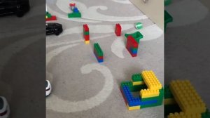 Постройка города из конструктора