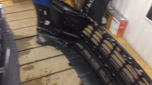 Снятие переднего бампера Порш Маккан