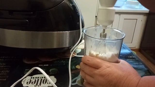 Готовлю в мультиварке. Часть 2. Домашний тортик смотреть онлайн