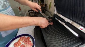 Бекон на электрогриле.