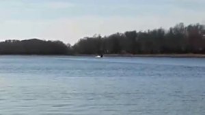 Астрахань. Астраханская лодка Riverboat Navigator 37 пластик и Yamaha 9.9