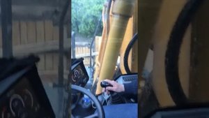 Как копать грейфером на хюндай 180