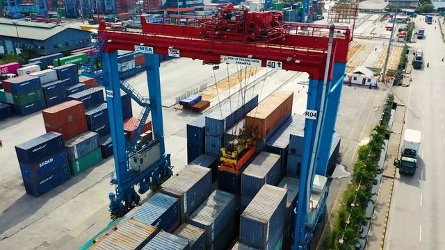 How Container Shipping Works?