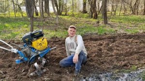 нева мб 23 мотоблок по целине разработки старого огорода 35 лет невидевший  обработки.с доп фрезами