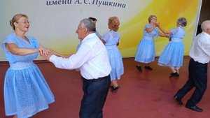 танцы кому заа! Саранск. парк Пушкина. 2020 год.