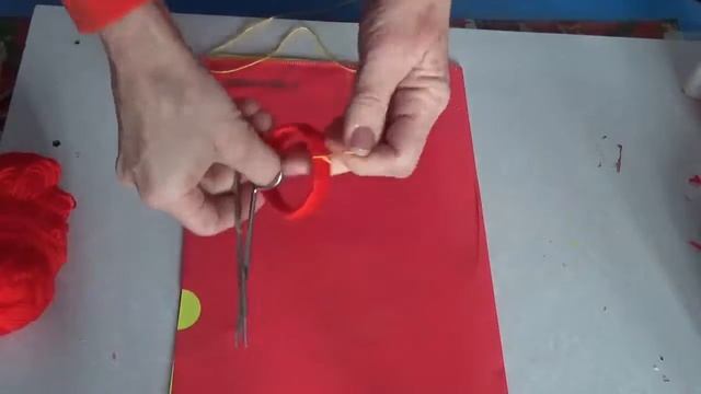 настенный декор панно цветок  из пряжи и картона