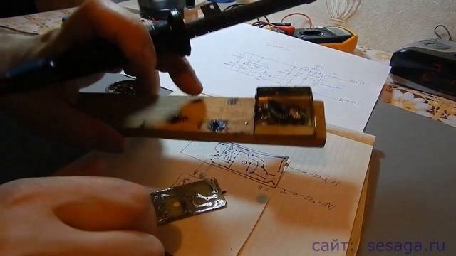 Реле времени с задержкой включения. Окончание. Распайка платы и установка в вентилятор