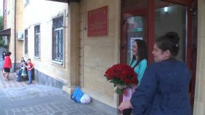 Выписка из Роддома. Рождение Девочки. Счастливый Отец. Роддом Папа и Мама