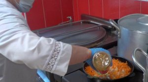 Видеоролик о работе школьной столовой ?