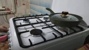 как включить газовую плиту