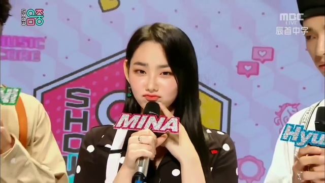 hyunjin and mina in a nutshell смотреть онлайн