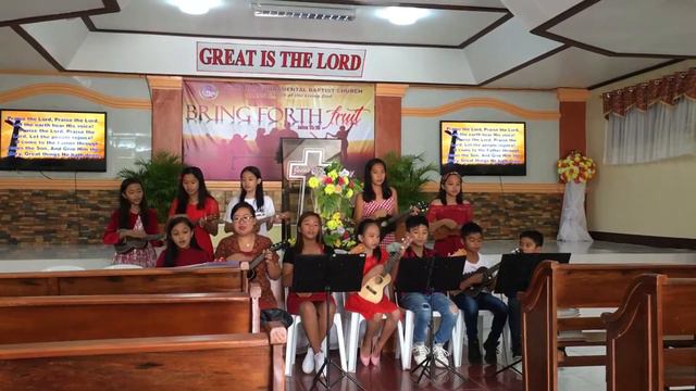 How He Loves Us - Kim Walker-Smith Ukulele Cover смотреть онлайн