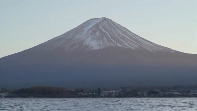 Mount Fuji - scenic relaxation film with calming music смотреть онлайн