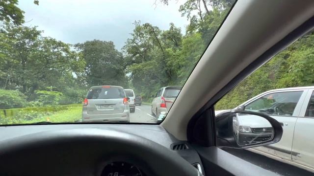 Road Trip To Saputara In Hyundai Verna 2022 || Verna Ke Uper Landslide Ho gai ? смотреть онлайн