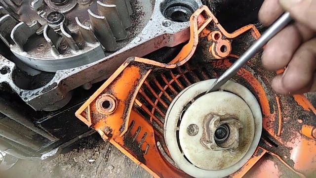 Ремонт пускача китайской бензопилы (цыганки) смотреть онлайн