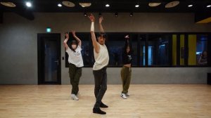 왁킹 (여자)아이들((G)I-DLE) - '퀸카 (Queencard)' / XHIN Choreography 수원무브댄스학원