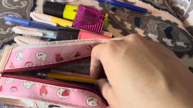 ЧТО В МОЕЙ СУМКЕ? смотреть онлайн