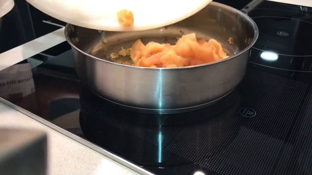 КУРИНАЯ ГРУДКА ПП  [ В ТОМАТНОМ СОУСЕ ]