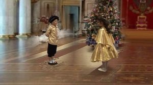 Новогодний утренник - Танец Золушки во дворце