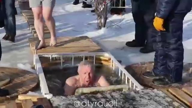 Крещение в Атырау смотреть онлайн