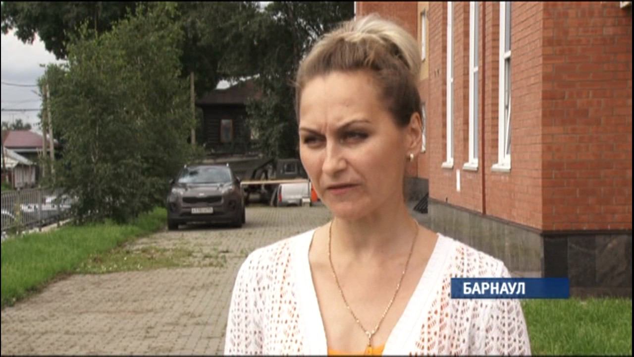 Штормовое предупреждение объявляют на Алтае вторые сутки