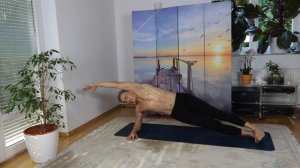 растягиваем и укрепляем мышцы тела 50+    особенно грудной отдел.