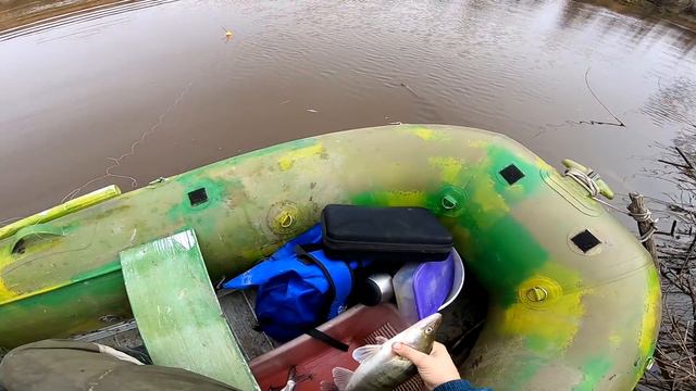 РОЗЫГРЫШ Рыбалка на хапугу или как Наташа меня обловила Как ловят рыбу девчОнки в деревне блогеров смотреть онлайн