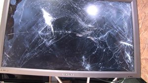 №048 ЖК панель SAMSUNG 40PXN с разбитой матрицей на запчасти, лампы подсветки.mp4
