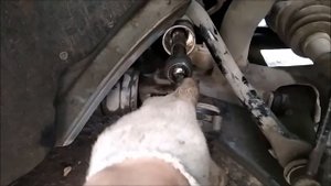 Как поменять рулевые тяги и наконечники на форд фокус 2 своими руками
