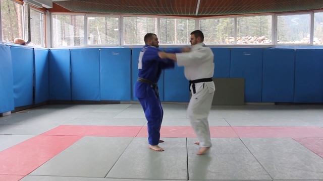 AbcJudo Technika: Sasae Tsurikomi Ashi (Maciej Sarnacki) смотреть онлайн