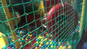 Диана. тц Красная Площадь. Острова