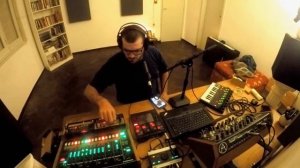 🔵 Melocactus in Pararato #1 playing Volca keys + Volca FM + Minibrute + TR8 + Kaoss Pad Quad 🔵